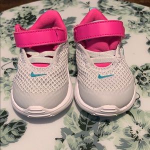 Infant Nike shoes